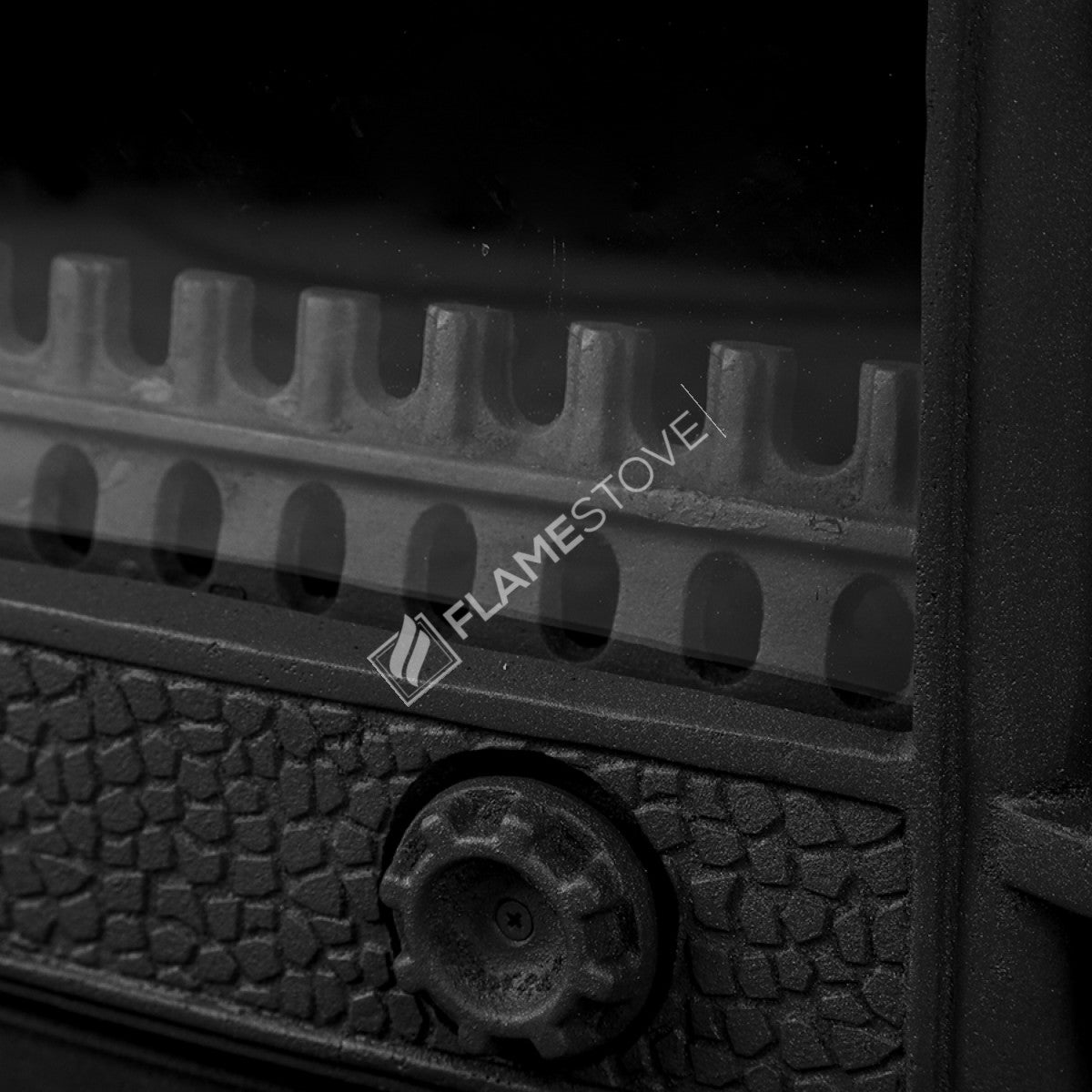 Side Of The Star Sirius Cast Iron Stove With A Lid