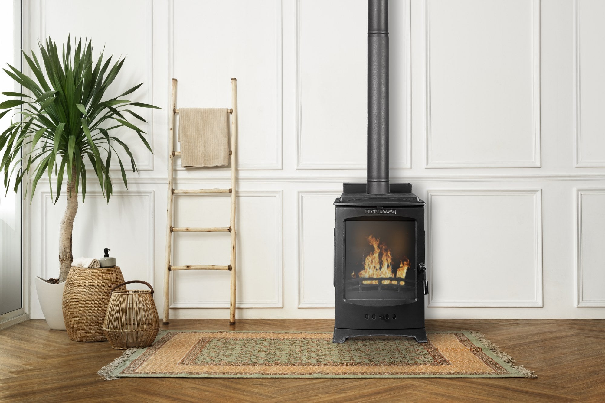 Lodi Lux Pellet Stove with Triple Glazing