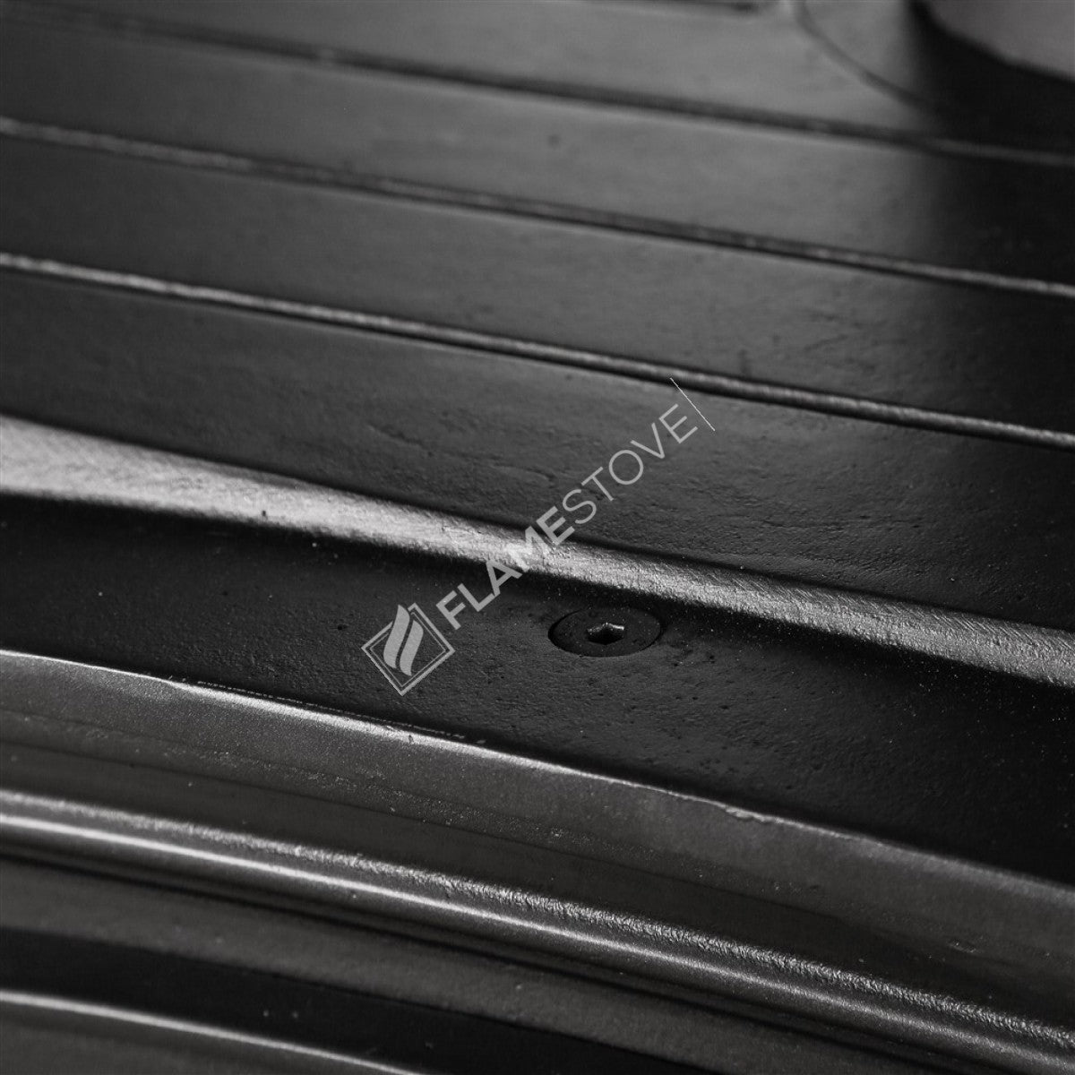 Lux Stove Cast Altar Premium Style