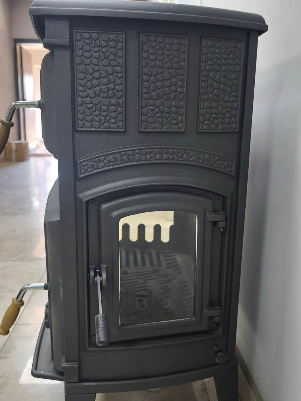 FS-071YK Flame Stove Oven with Cast Iron Stove Sirius Midi Side Door