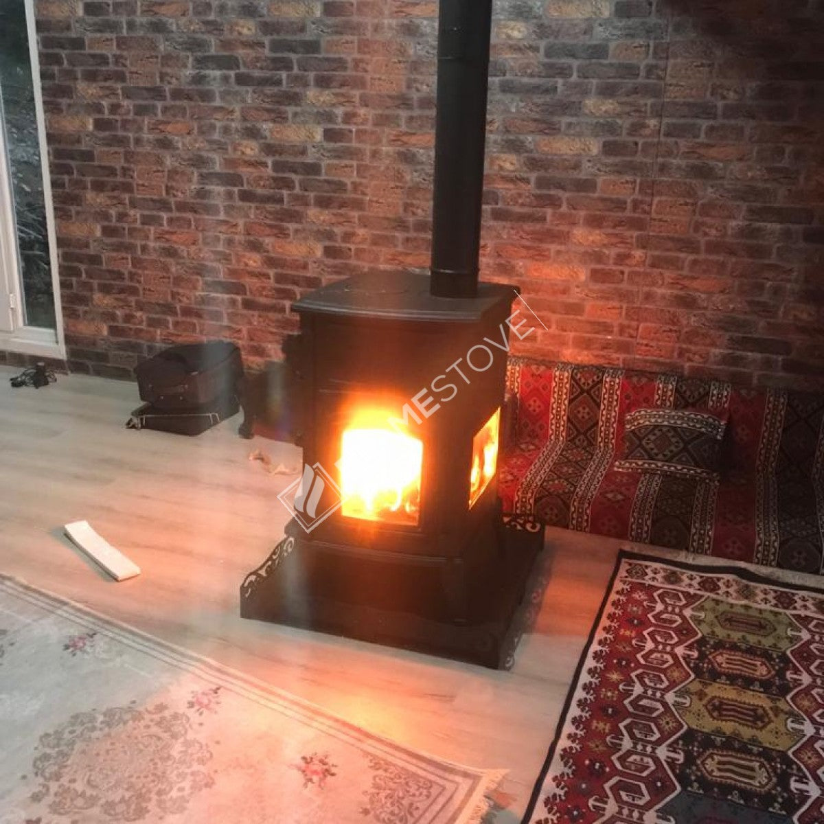 Sirius Maxi FLAME STOVE | Stove wood and coal Stove | cast body, high-efficiency | dual combustion technology | Schott-Robax Glass