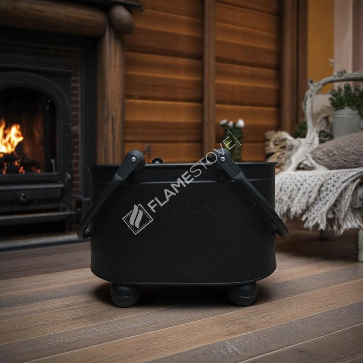 BALL ZIGZAG PRINTED FOOTED WOOD BUCKET