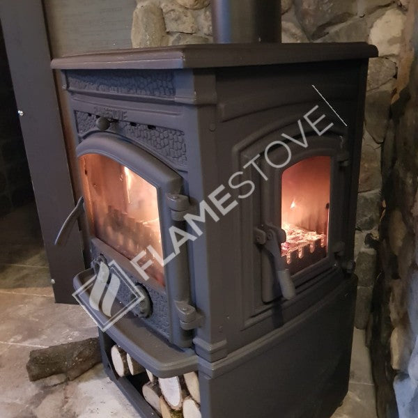 Wood Stove With Cast Side Cover Ultra Sirius Reservoir