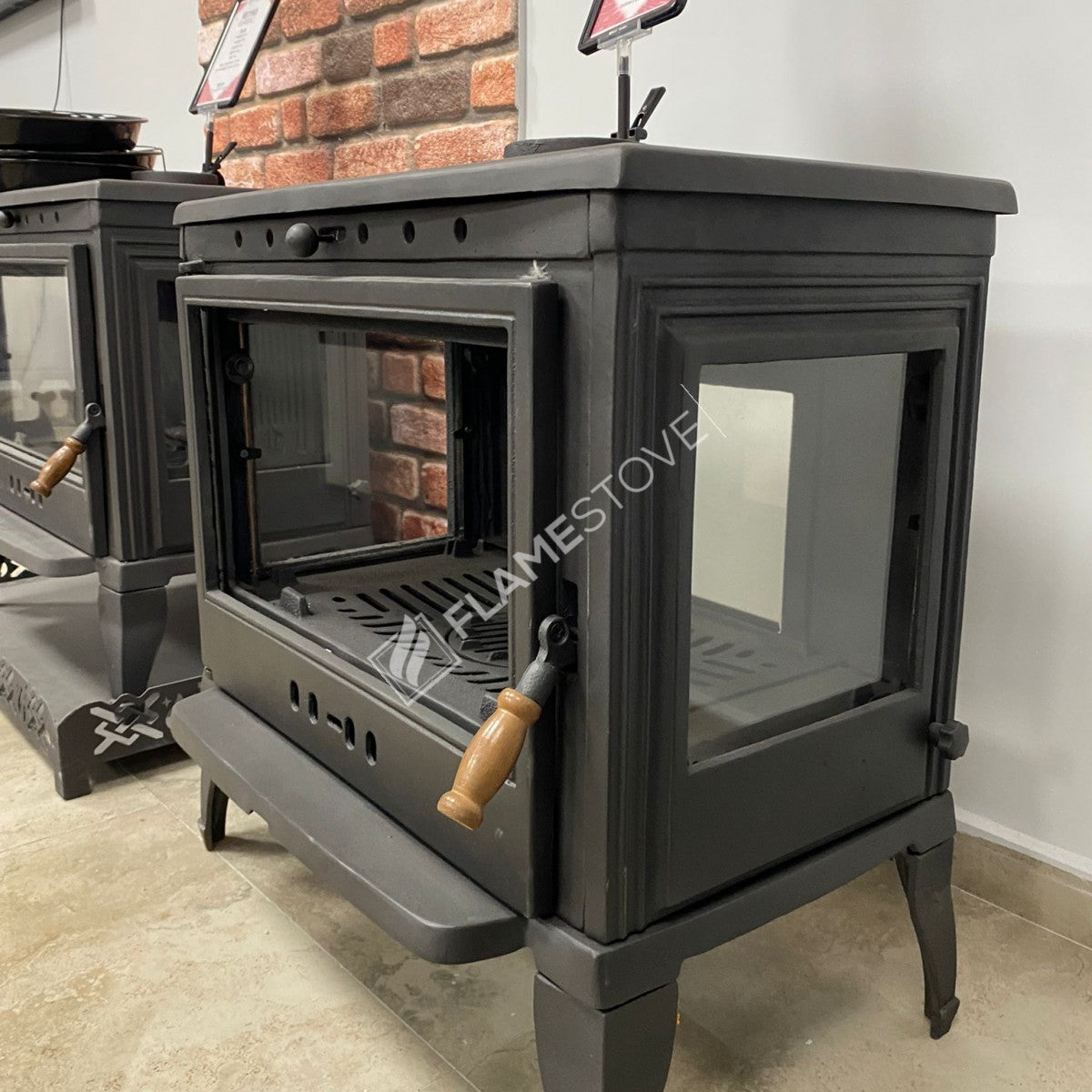 4 Retro triple-glazed Casting Then Stove | high efficiency wood & Coal Stove, Schott Robax Glass, rear air Balance System, 9 kW