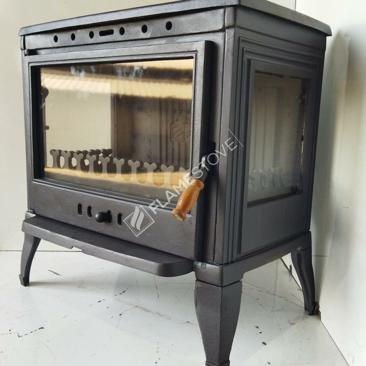 High Efficiency Cast Wood & Coal Stove - Retro Lux Double Combustion System