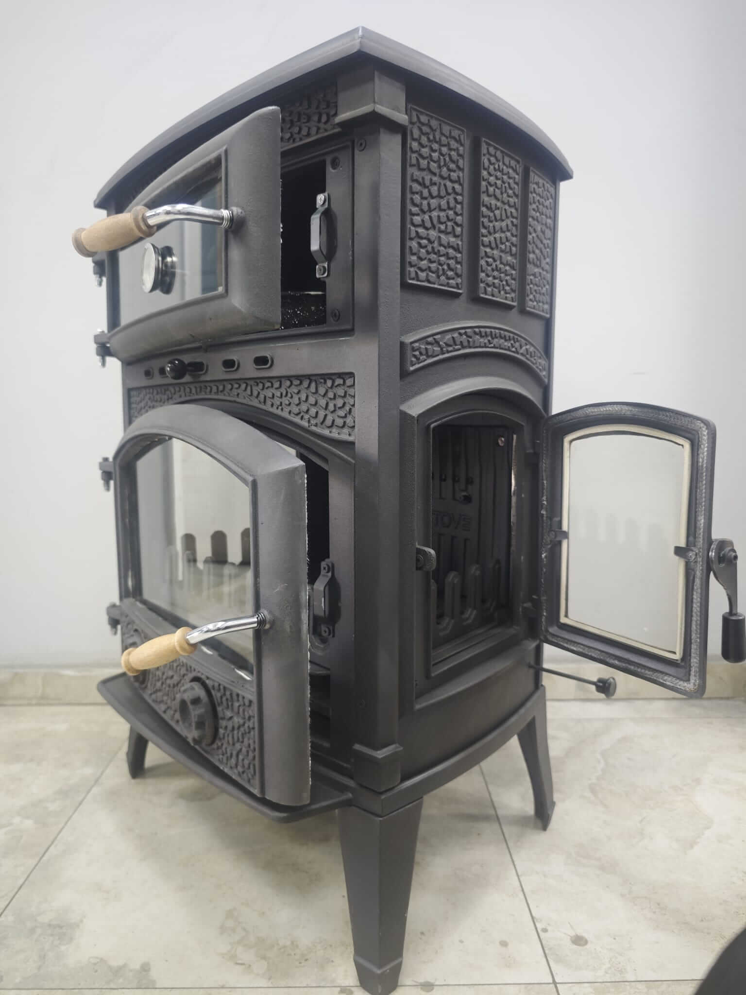 FS-071YK Flame Stove Oven with Cast Iron Stove Sirius Midi Side Door