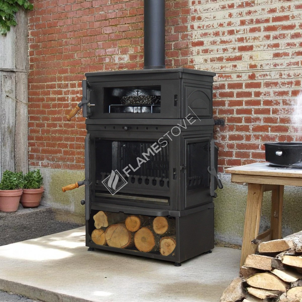 Retro stove wood stove with a reservoir with upright side cover casting | Double-Fired, Schott Robax Glass, oven thermostat, 13 kW