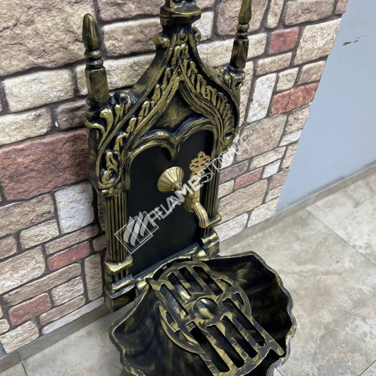 Flame Stove FS-905 Mussels Gold Aluminum Garden Fountain - Sparkly Aesthetics and elegant exterior!