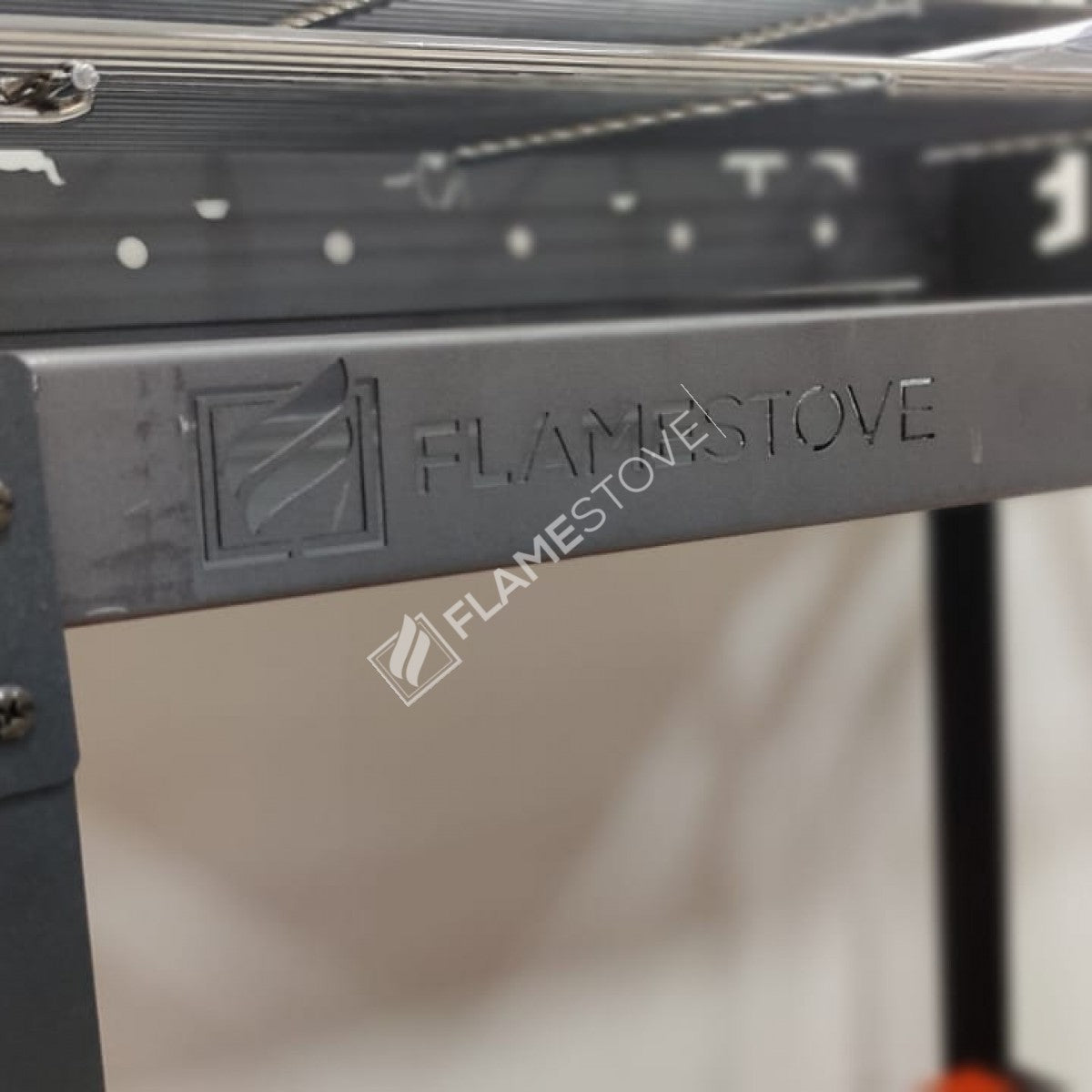 LUX ULTRA ORANGE BBQ