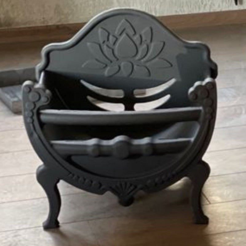 50cm x 60cm Flame Patterned Wood stove Base reservoir